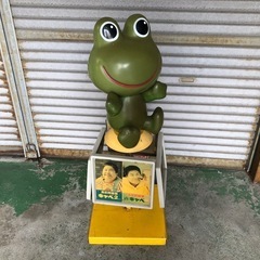 店頭用ディスプレイ　ケロちゃん　コルゲンコーワ　カエル　広告付