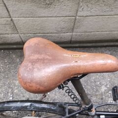 前カゴ付き折り畳み自転車の画像