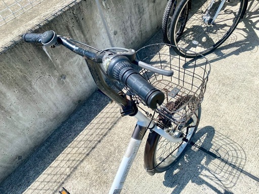 ランドスケープ 折りたたみ自転車 中古 ペールホワイト 20型 外装6段変速