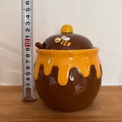 ハニーポット　キャニスター　陶器　スプーン付き　かわいい入れ物