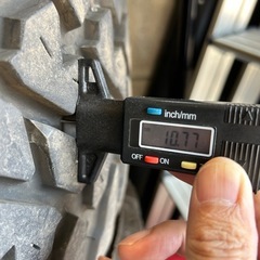 YOKOHAMA LT275/55R20 10PR 4本 ジオランダーM/T G003 ランクル プラド ゲレンデ w463 ゴツゴツタイヤ 2020年製 バリ山 マッドタイヤの画像