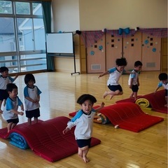 体操教室の補助募集の画像
