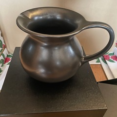 ガラスドームと陶器プレートセットの画像