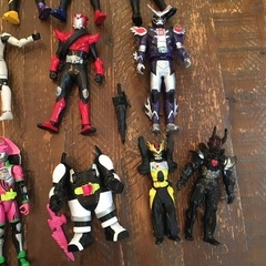 値下げ仮面ライダー　12体の画像