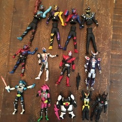 値下げ仮面ライダー　12体