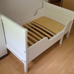 SUNDVIK スンドヴィーク
伸長式 ベッドフレーム すのこ ホワイト 80x200cm VIMSIG ヴィムシグ 伸長式 マットレス 付きの画像