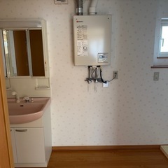 賃貸　富岡町二丁目　一棟二戸　右 - 賃貸（マンション/一戸建て）