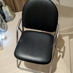 コクヨ   パイプ椅子