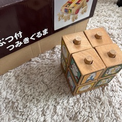 木のおもちゃまとめ売りブロックの画像