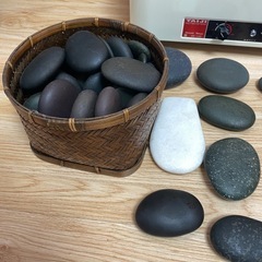 ホットストーン　　ウォーマーつきの画像