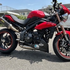 2011 スピードトリプル1050の画像