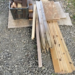 決まりました無料　木材