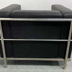 LC2 シングルソファ ル・コルビュジエ ブラック 幅約80 デザイナーズ 3脚セット リビング 応接 リプロダクト 中古家具 店頭引取歓迎 R9580の画像