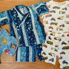 男の子向け 子供服10点90〜100＆おもちゃセット レインコート、甚平の画像