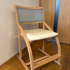 【カリモク】クレシェ 学習椅子 ダイニングチェア