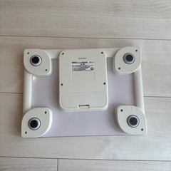 再値下げ‼️オムロン　体重計の画像