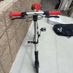 コンパクト軽量折り畳み自転車の画像