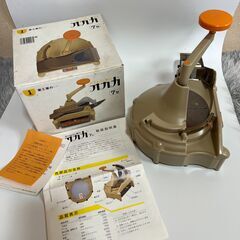 【未使用】かつおぶし削り　オカカ　７型　鰹節　愛工業 替え刃付きの画像