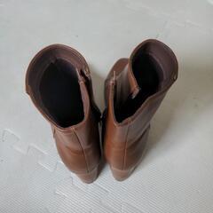 ブーツ（ブラウン）の画像