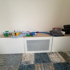 IKEA テレビ台
