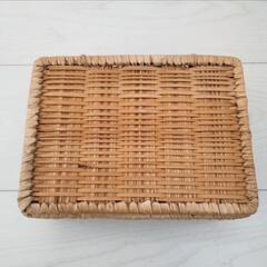 バスケット風小物入れの画像