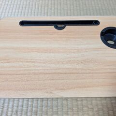 折りたたみテーブル の画像