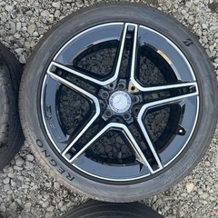 メルセデスベンツ　CLS 450 純正タイヤの画像