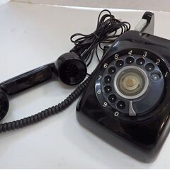 新札幌  動作品 ダイヤル式電話機 600-A2 黒電話 黒 昭和/レトロ 日本電信電話公社 ■発着信確認/現状渡し/3375の画像