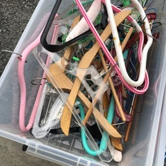 中古　ハンガー　まとめて　0519え1 M棚の画像