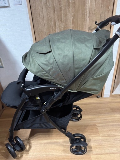 【新品未使用】Aprica ラクーナクッション　ベビーカー　グリーン