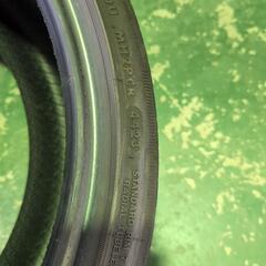 ZEETEX 215/40R18 2本 おまけ付きの画像