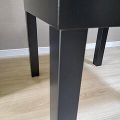 軽いテーブルの画像