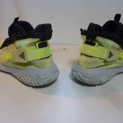 大きい靴　ナイキ　？　バスケットシューズ　？　詳細不明　サイズ不明　メーカー不明　詳細は自身で調べて下さい　動作未確認の画像