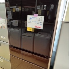 6ドア冷蔵庫615L R-WX6200G 2016年製