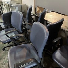 ☆在庫多数☆ウチダ　オフィスチェアの画像