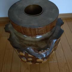 値下げしました木彫り花瓶の画像