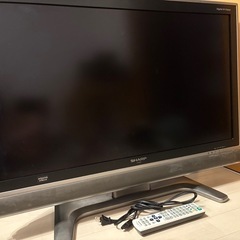シャープ　Aquos テレビ　2007年製