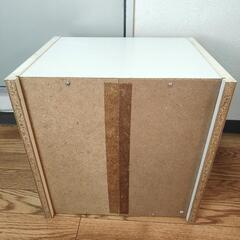 カラーボックス　スクエアホワイト色の画像