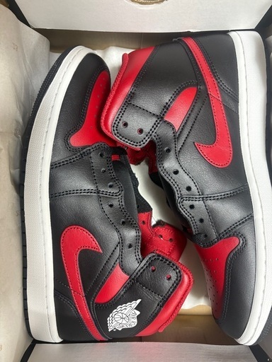 AIR JORDAN 1 MID 新品　未使用