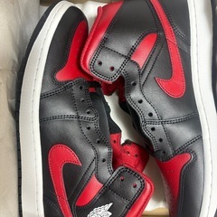 AIR JORDAN 1 MID 新品　未使用