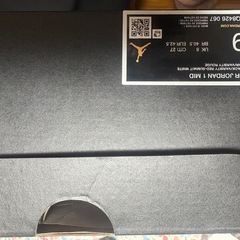 AIR JORDAN 1 MID 新品　未使用の画像