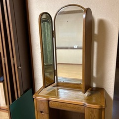 お値下げ⭐️木製三面鏡台の画像