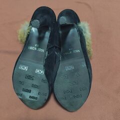 ファー付きパンプス(24.5cm)の画像