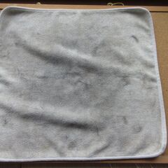 マイクロファイバークロス　４０ｃｍＸ４０ｃｍ　使用品の画像