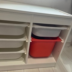 IKEA トロファストの画像