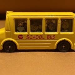 🚌《 TOMICA 》’SNOOPY,  スクールバス  かわいい ♡ ミニカー 🐶♪の画像