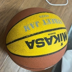 バスケットボールとおもちゃ