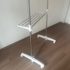 洗濯物干しラックの画像