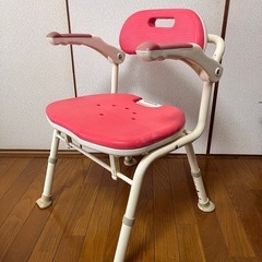 看護・介護に　折りたたみ　シャワーチェア　　
