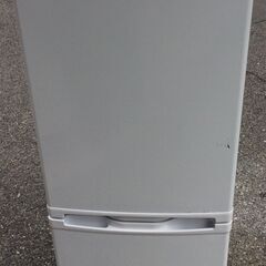 【RKGRE-510】特価！MAXZEN/140L 2ドア冷凍冷蔵庫/JR139HM01WH/中古品/2023年製/当社より近隣無料配達！/即決あり